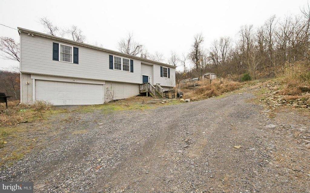 78 Devils River Road, Linden, VA 22642