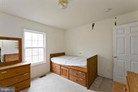 78 Devils River Road, Linden, VA 22642