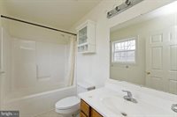 78 Devils River Road, Linden, VA 22642