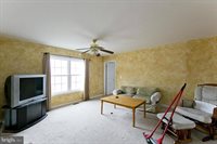 78 Devils River Road, Linden, VA 22642