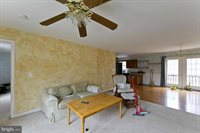 78 Devils River Road, Linden, VA 22642