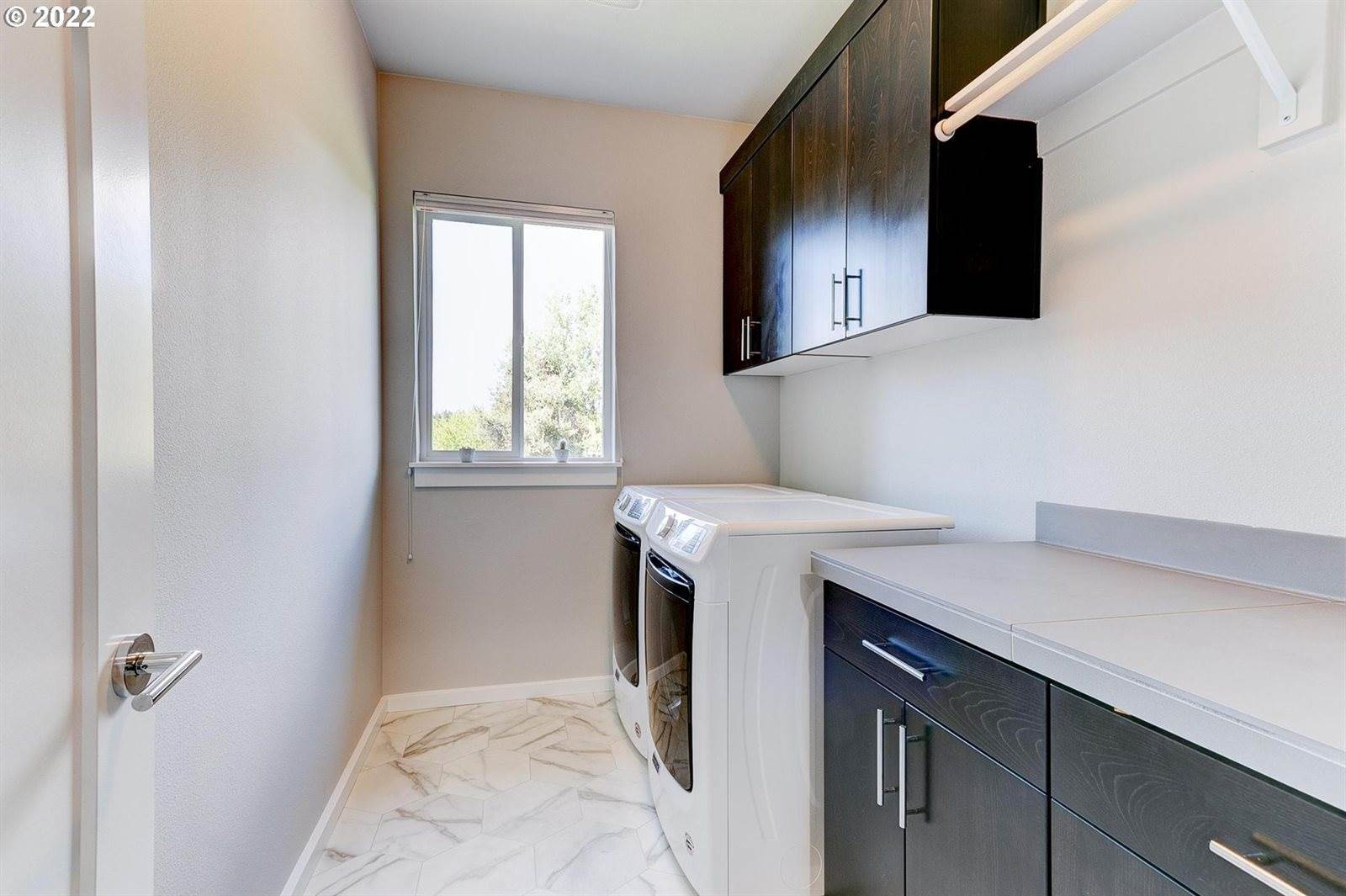 8105 SW Ryber Rd, Wilsonville, OR 97070