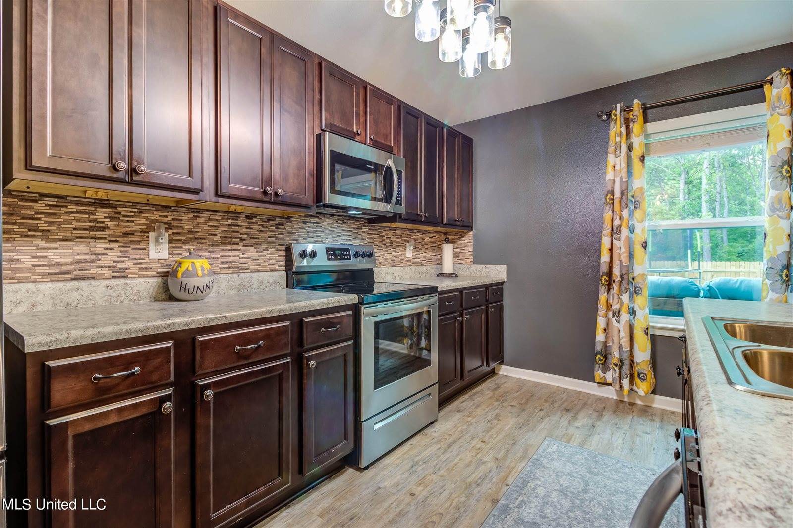 612 Verbena Drive, Long Beach, MS 39560