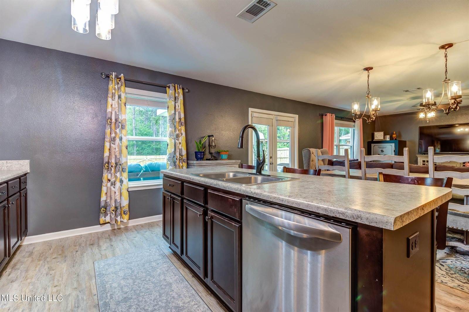 612 Verbena Drive, Long Beach, MS 39560