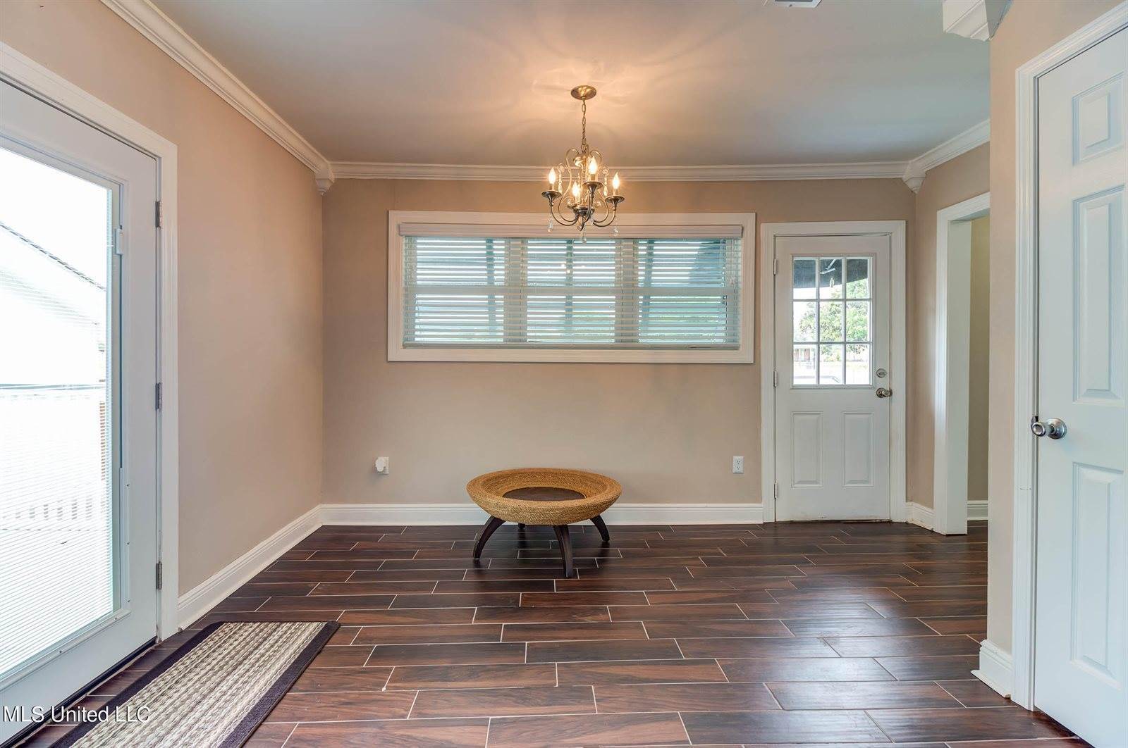 102 S Girard Avenue, Long Beach, MS 39560