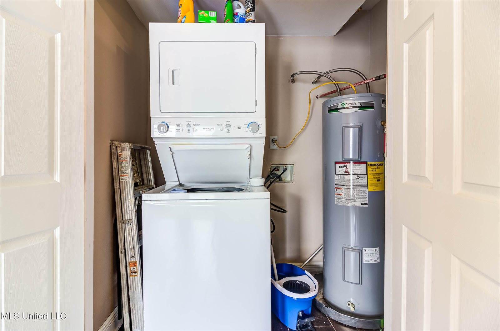 102 S Girard Avenue, Long Beach, MS 39560