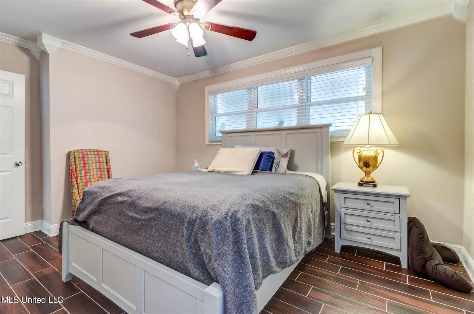 102 S Girard Avenue, Long Beach, MS 39560