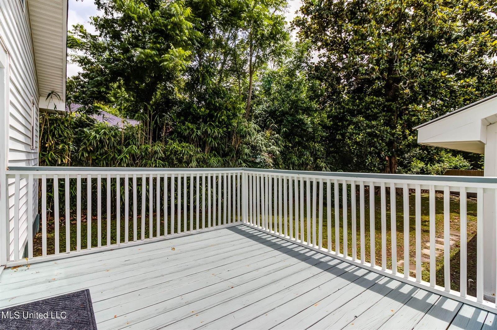 102 S Girard Avenue, Long Beach, MS 39560