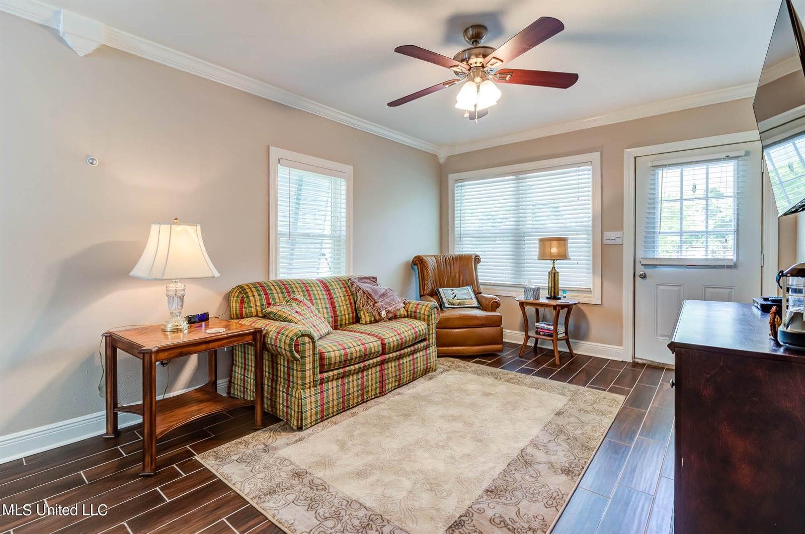 102 S Girard Avenue, Long Beach, MS 39560