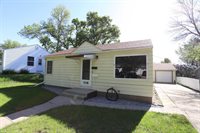 708 20th ST NW, Minot, ND 58703
