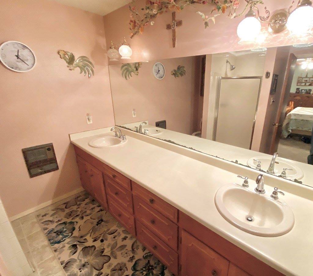 503 Oak St, Ozona, TX 76943