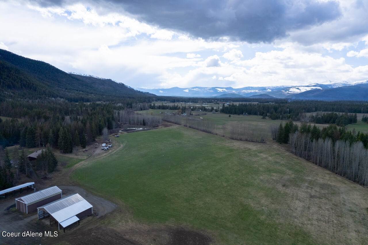 1151 Black Mountain Rd, Bonners Ferry, ID 83805