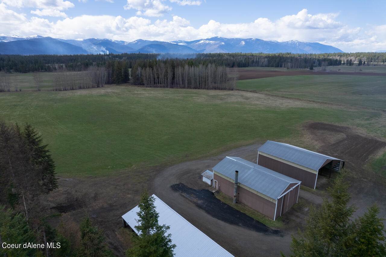 1151 Black Mountain Rd, Bonners Ferry, ID 83805