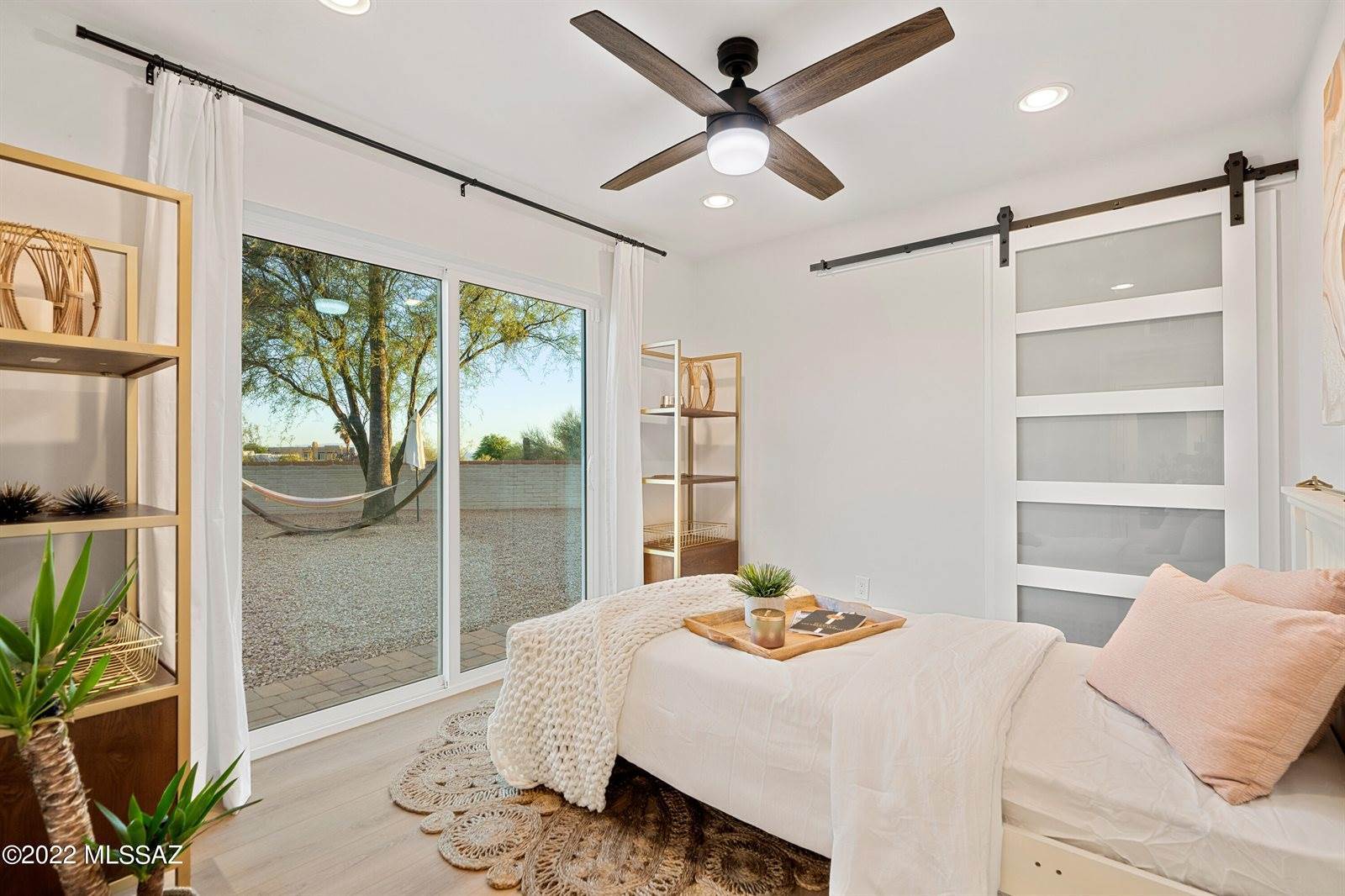 5050 East Placita Salud, Tucson, AZ 85718