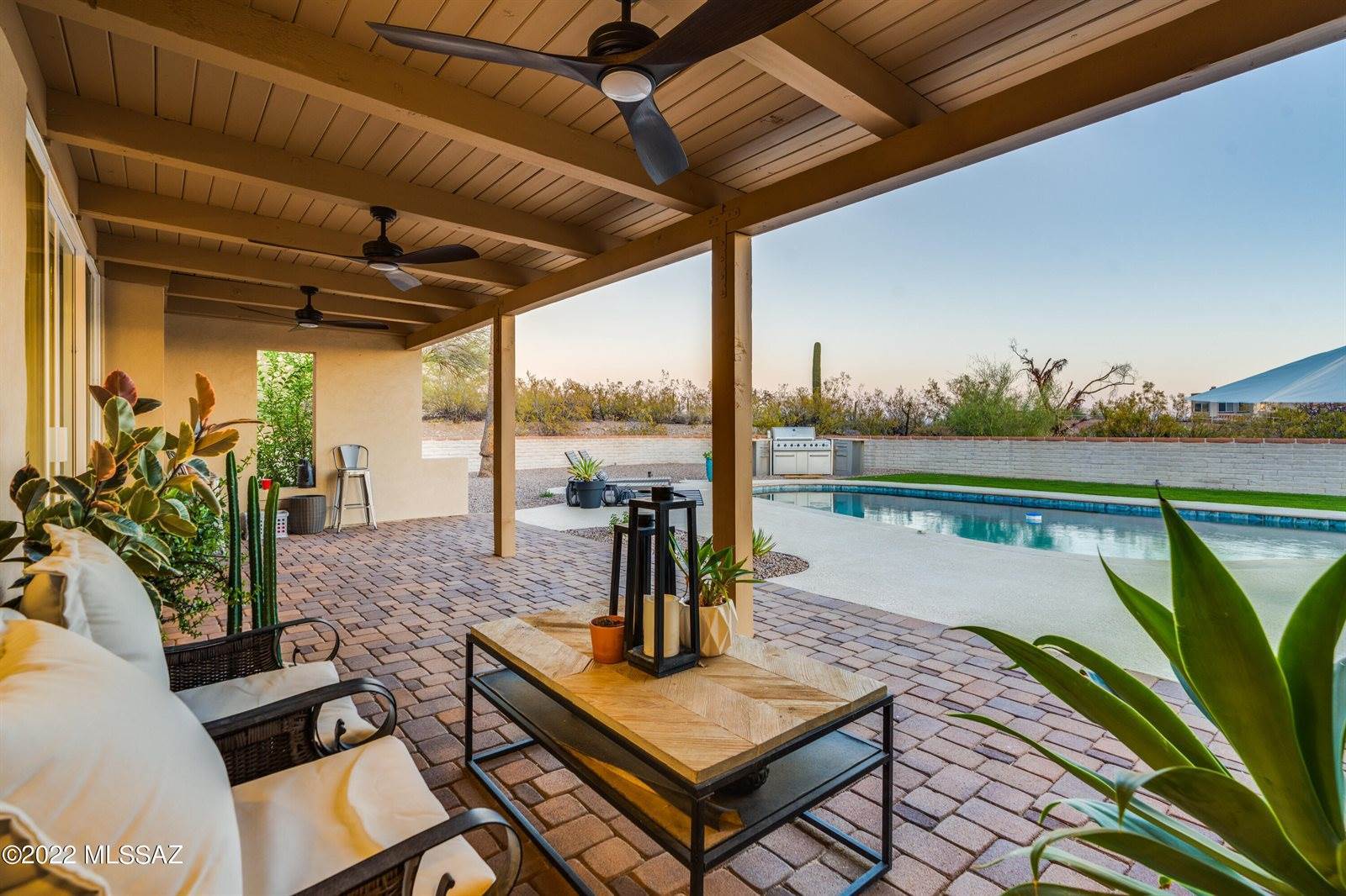 5050 East Placita Salud, Tucson, AZ 85718