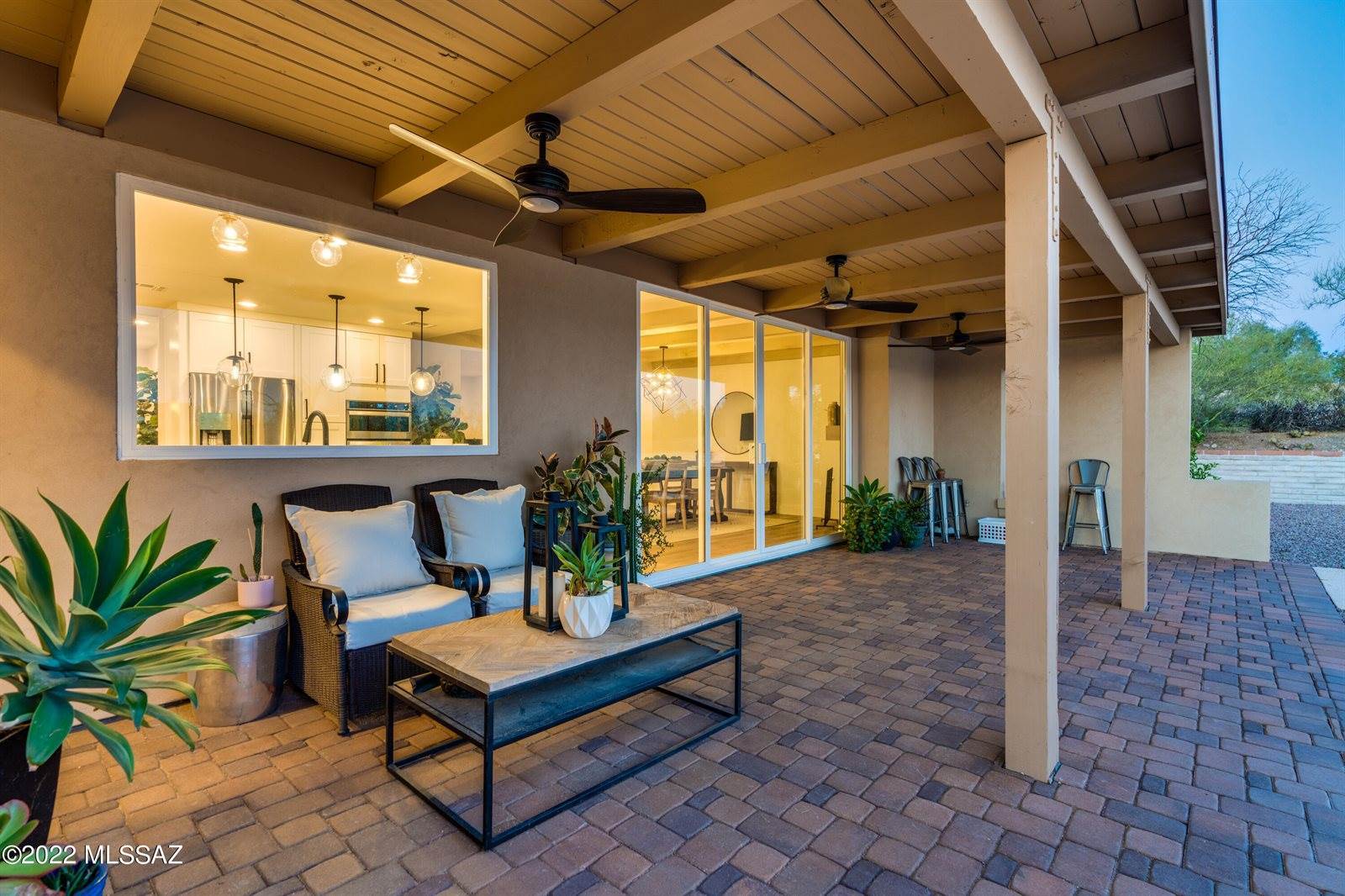 5050 East Placita Salud, Tucson, AZ 85718