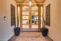 5050 East Placita Salud, Tucson, AZ 85718