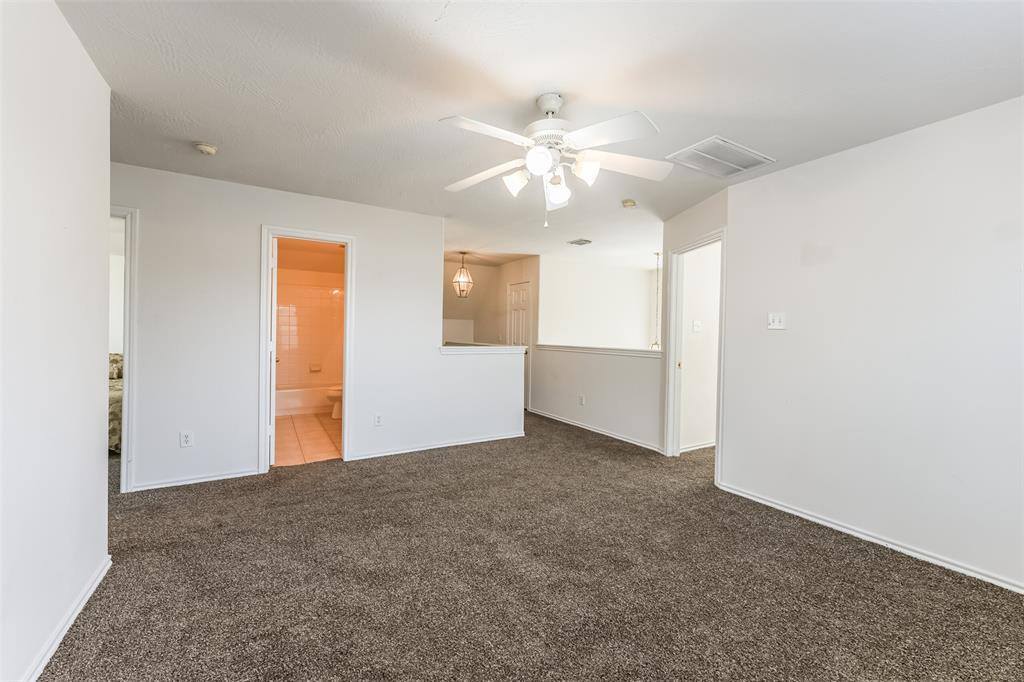 4114 Caneshaw Drive, Pearland, TX 77584