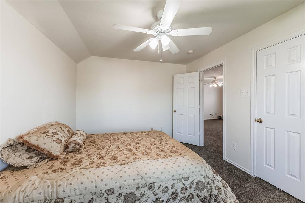 4114 Caneshaw Drive, Pearland, TX 77584