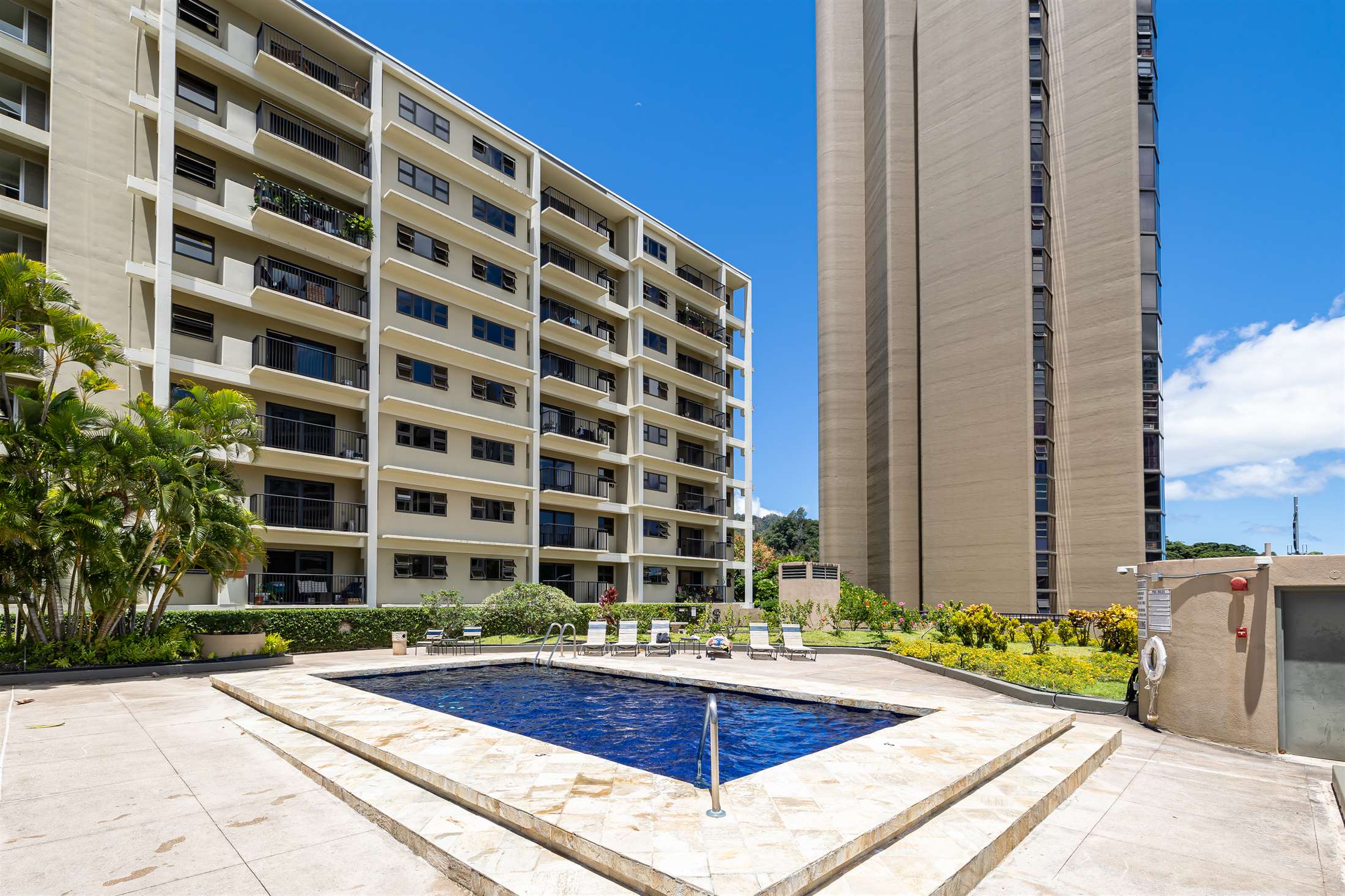 38 S Judd St, Honolulu, HI 96817