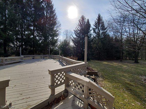 633 Mansell Drive, Youngstown, OH 44505