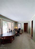 633 Mansell Drive, Youngstown, OH 44505