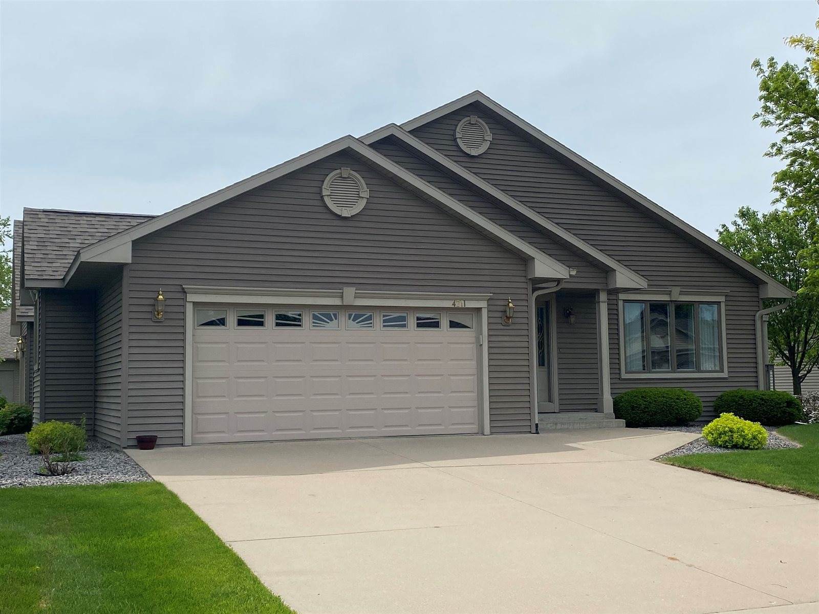 4211 S 15th Place, Wisconsin Rapids, WI 54494