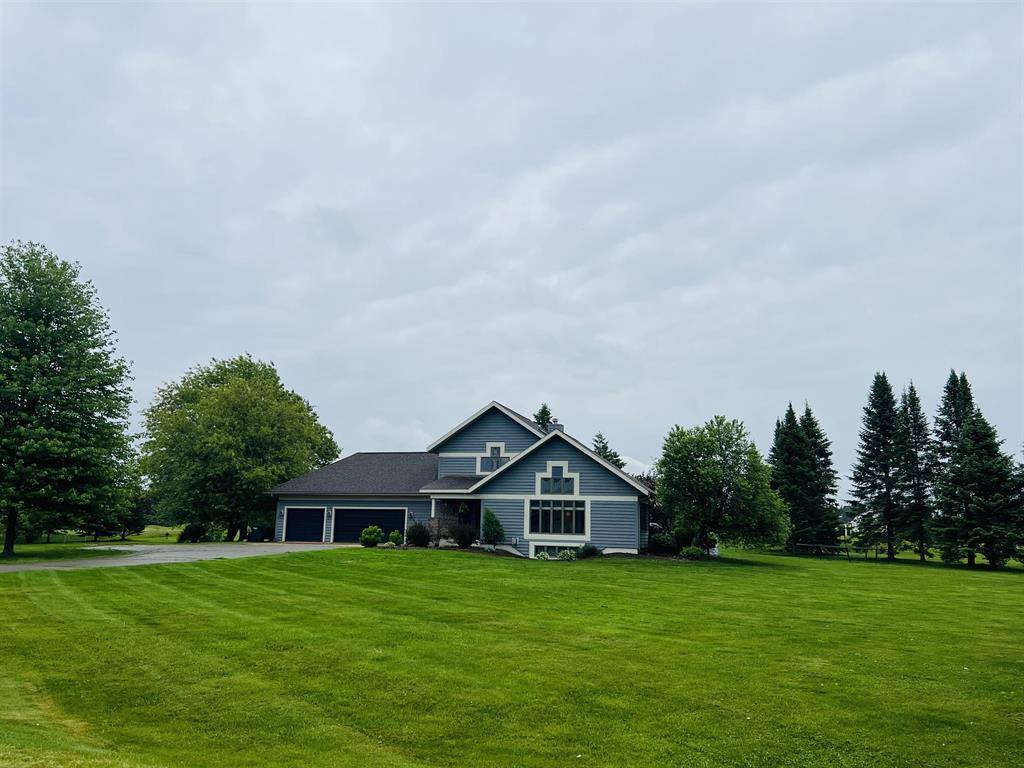 9854 Riveredge Dr., Marshfield, WI 54449