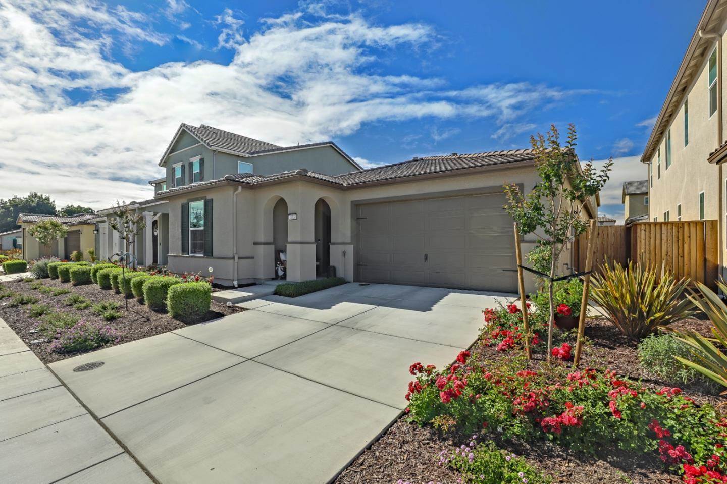 873 Cerrato WAY, Hollister, CA 95023