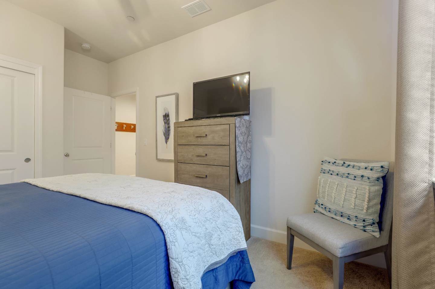 873 Cerrato WAY, Hollister, CA 95023