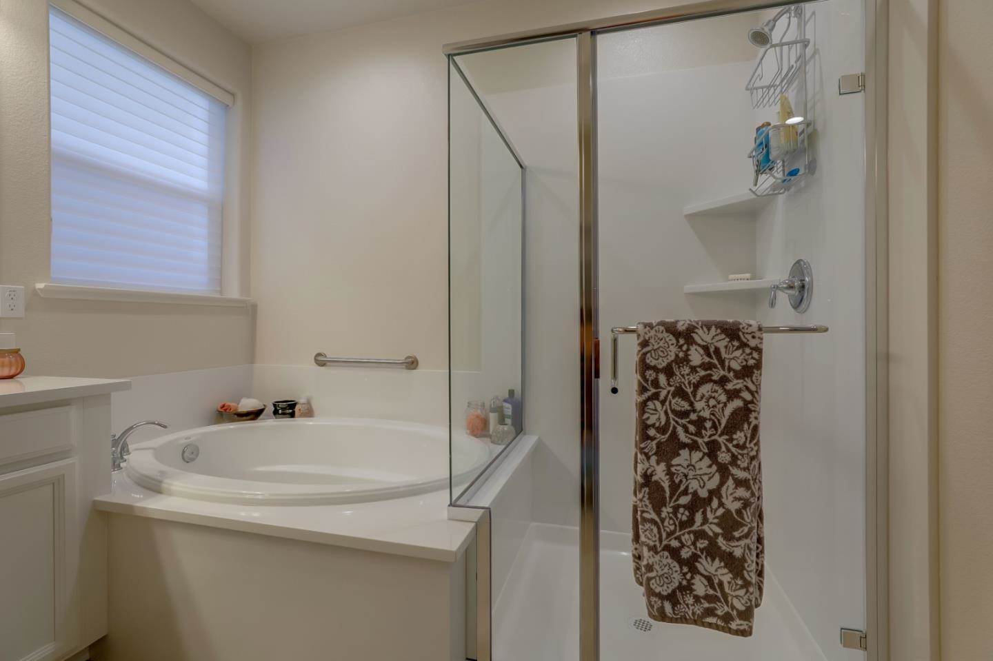 873 Cerrato WAY, Hollister, CA 95023