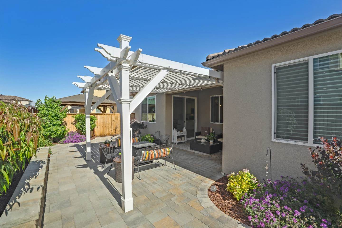 873 Cerrato WAY, Hollister, CA 95023