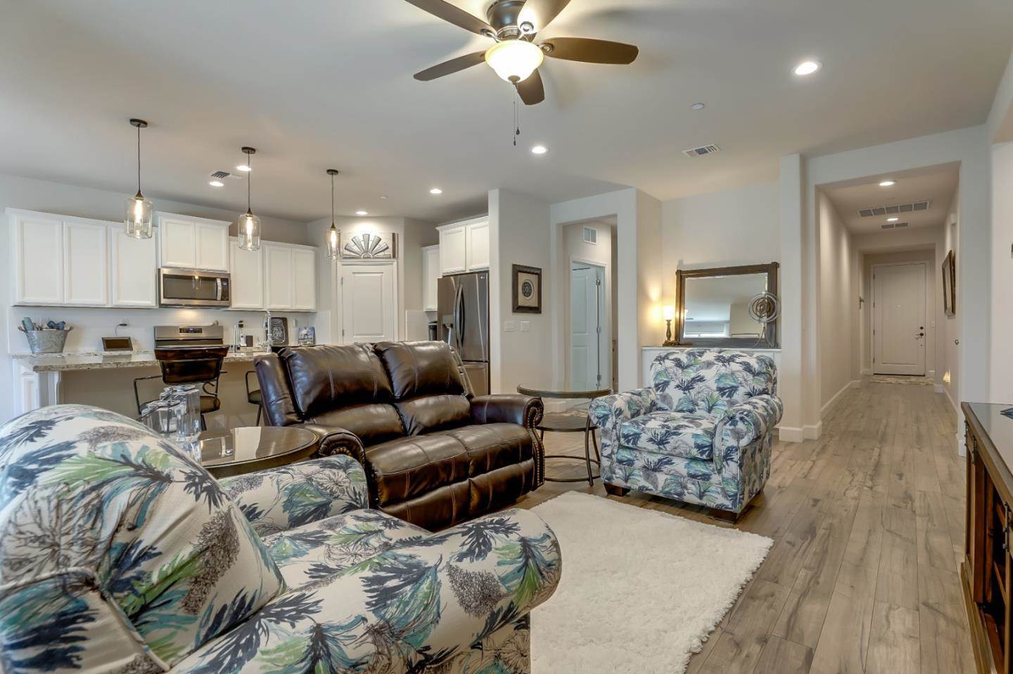 873 Cerrato WAY, Hollister, CA 95023