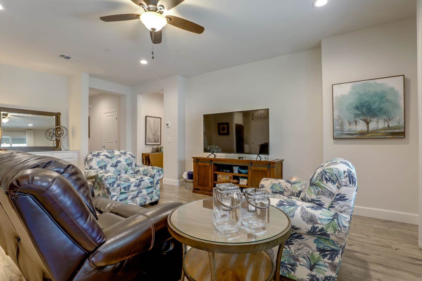 873 Cerrato WAY, Hollister, CA 95023