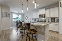 873 Cerrato WAY, Hollister, CA 95023