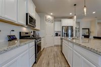 873 Cerrato WAY, Hollister, CA 95023