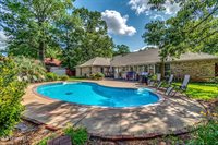 409 Parkway Road, Brandon, MS 39047