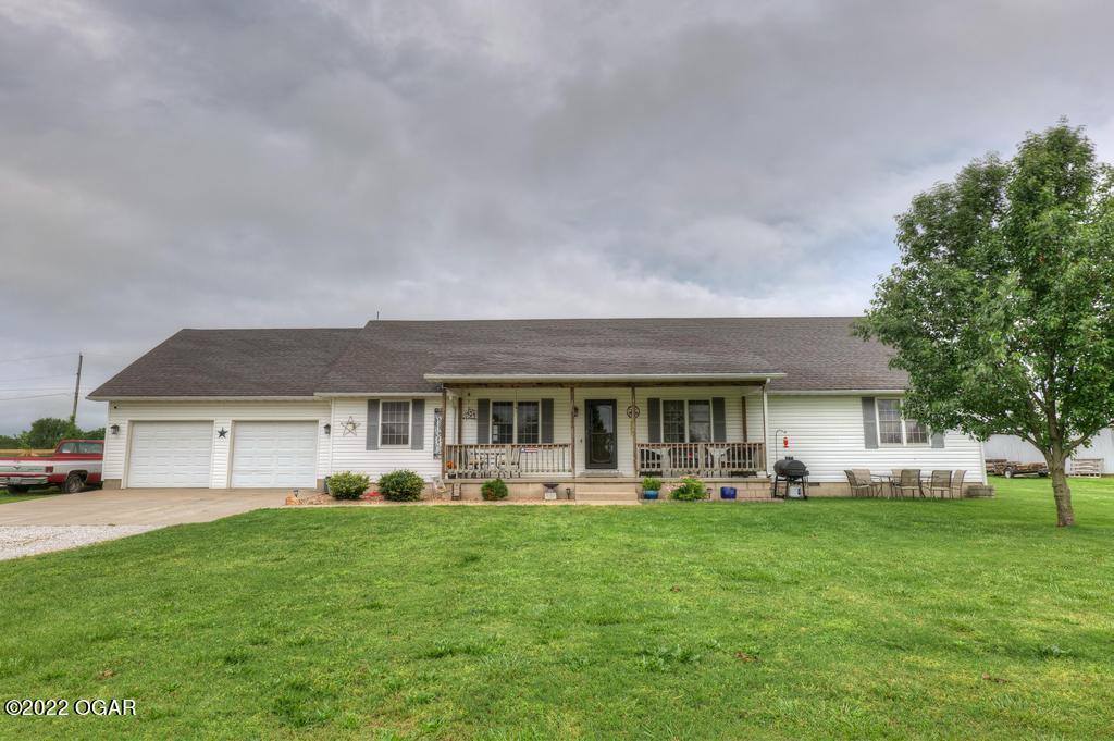 8030 County Lane 116, Carthage, MO 64836