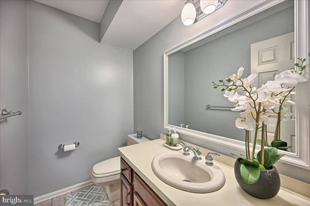 1116 Galway Court, Hummelstown, PA 17036