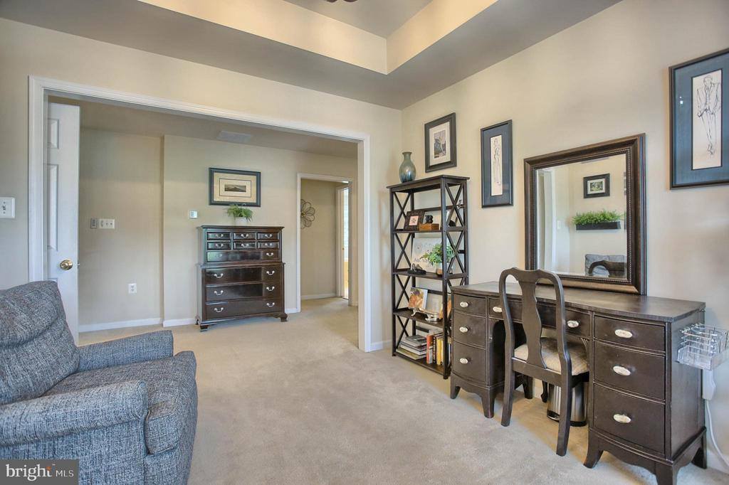 4576 Manor Drive, Mechanicsburg, PA 17055