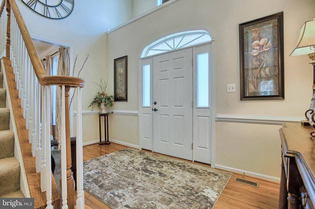 4576 Manor Drive, Mechanicsburg, PA 17055