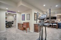 4576 Manor Drive, Mechanicsburg, PA 17055