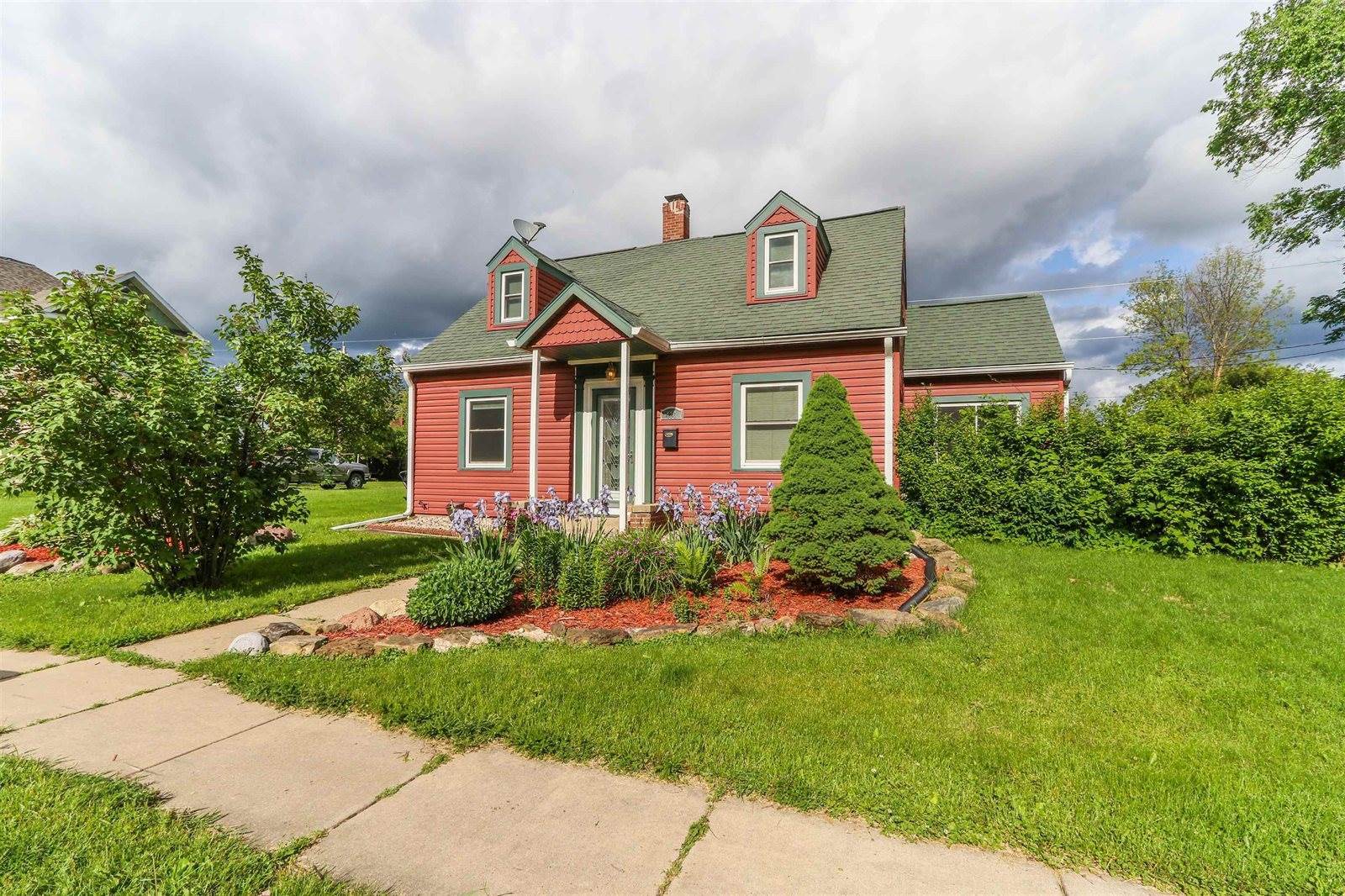 420 Juneau Avenue, Mauston, WI 53948