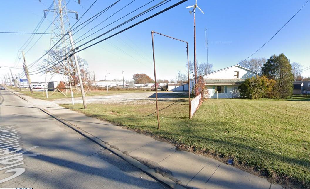 1905 Claremont Ave, Ashland, OH 44805