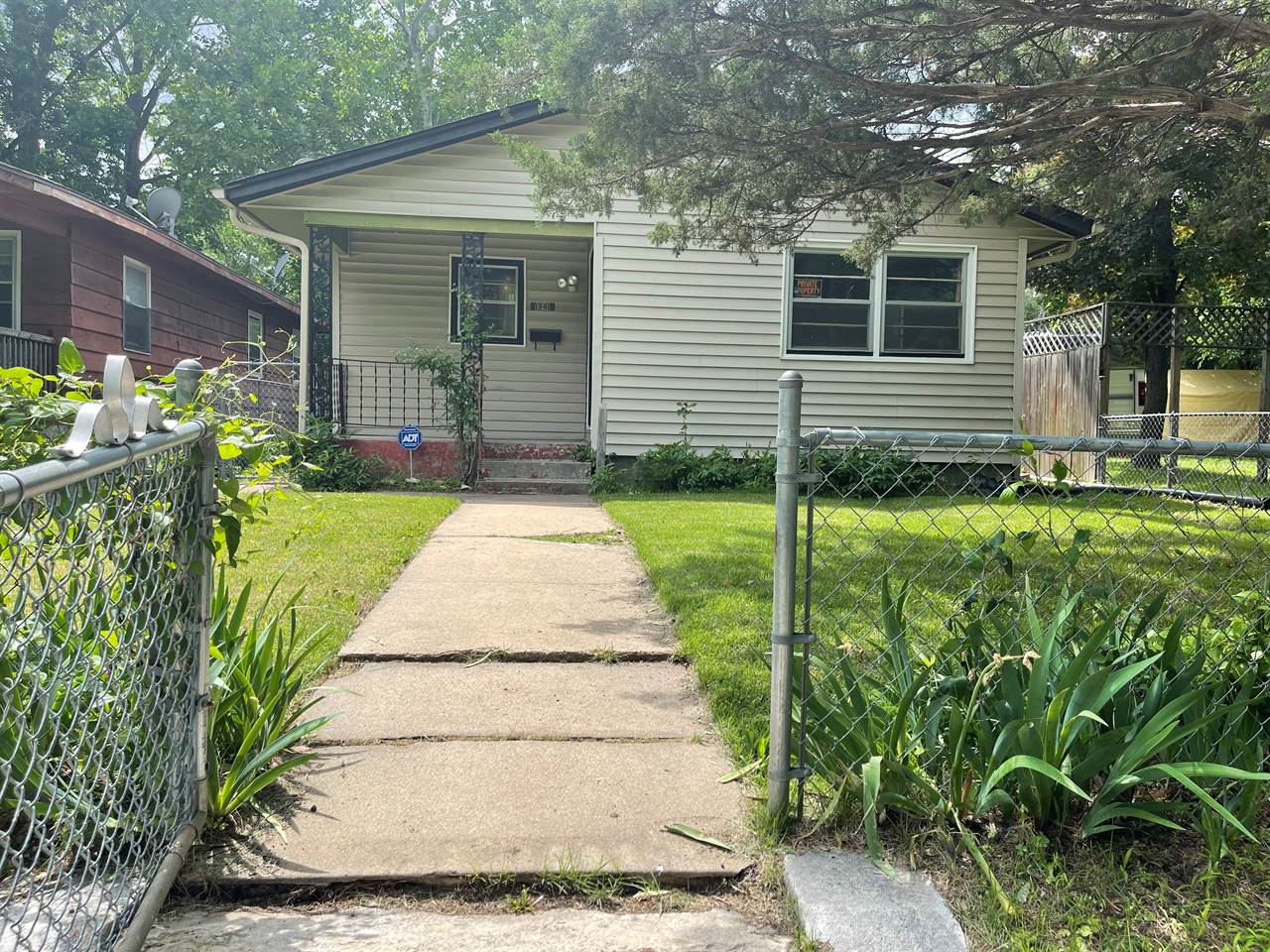 1341 SW Western AVE, Topeka, KS 66604