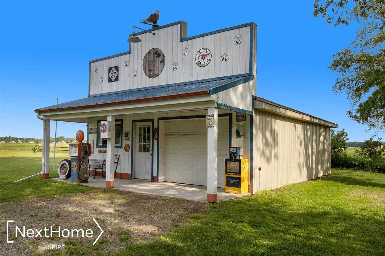 1623 W Verne, Burt, MI 48417