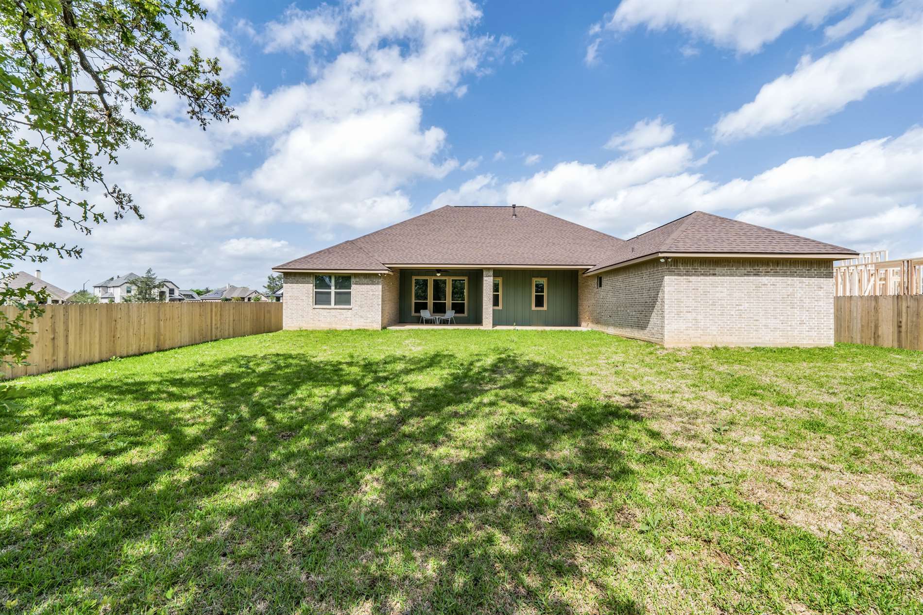 3320 Stoneleigh Road, Bryan, TX 77808