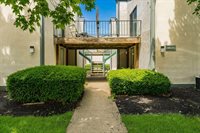 4635 Merrimar Cir E Circle East, #D, Columbus, OH 43220