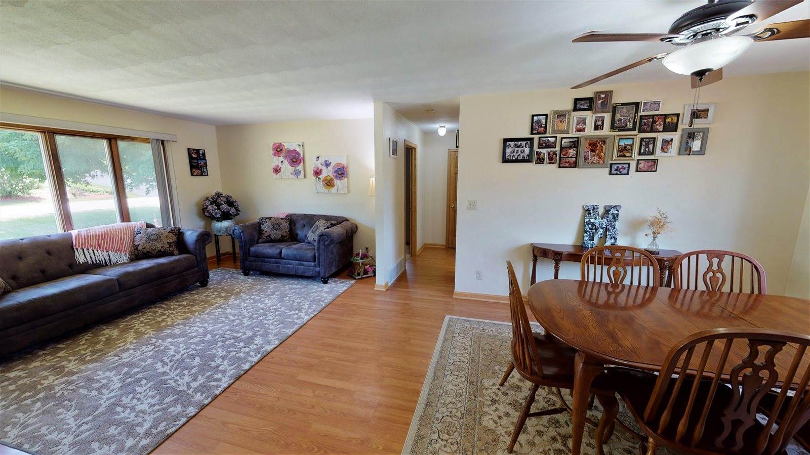 707 Mulberry St, Gays Mills, WI 54631