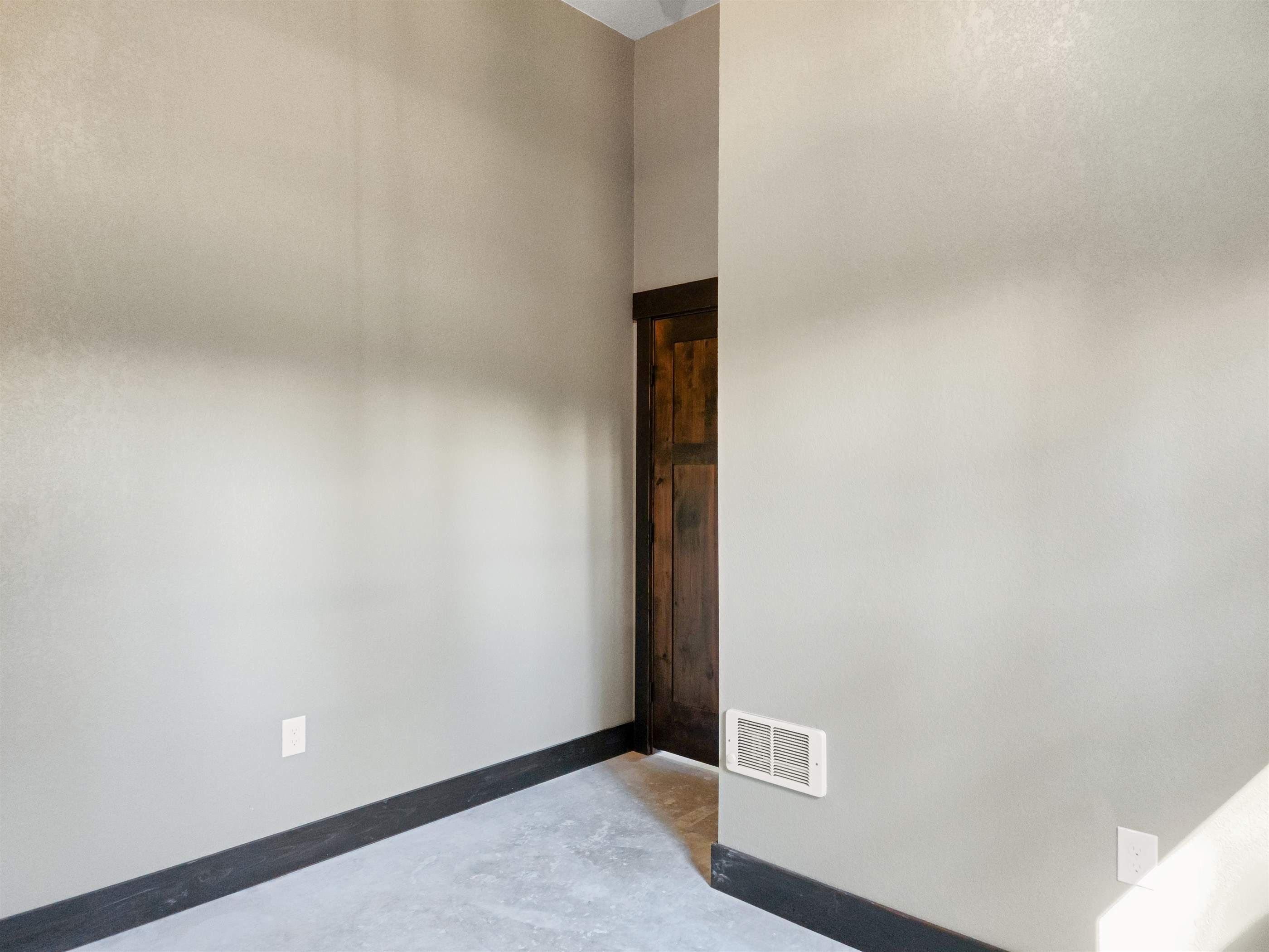 43 Mount Snowy Drive, Libby, MT 59923